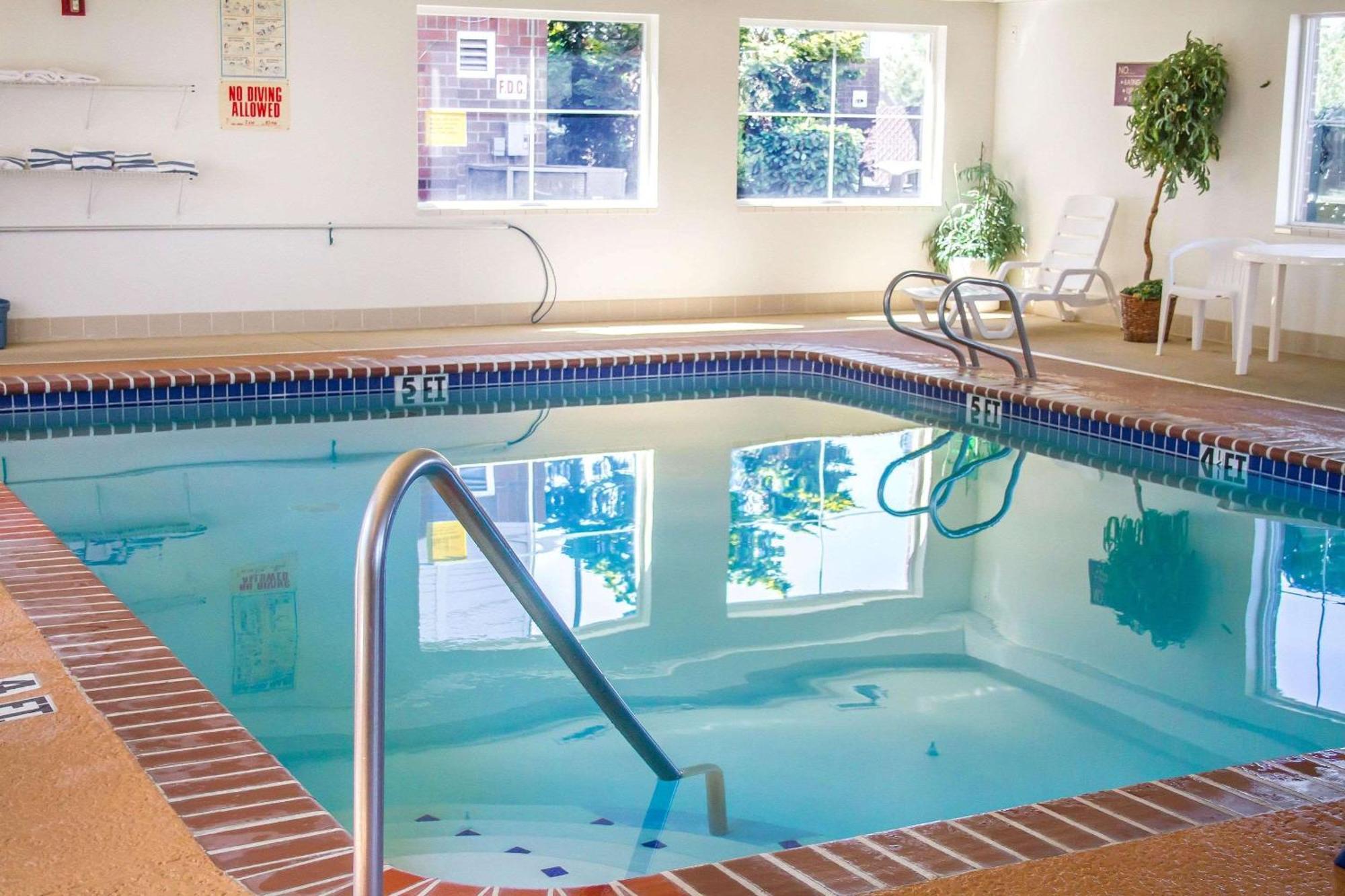 Quality Inn & Suites Longview Kelso Εξωτερικό φωτογραφία