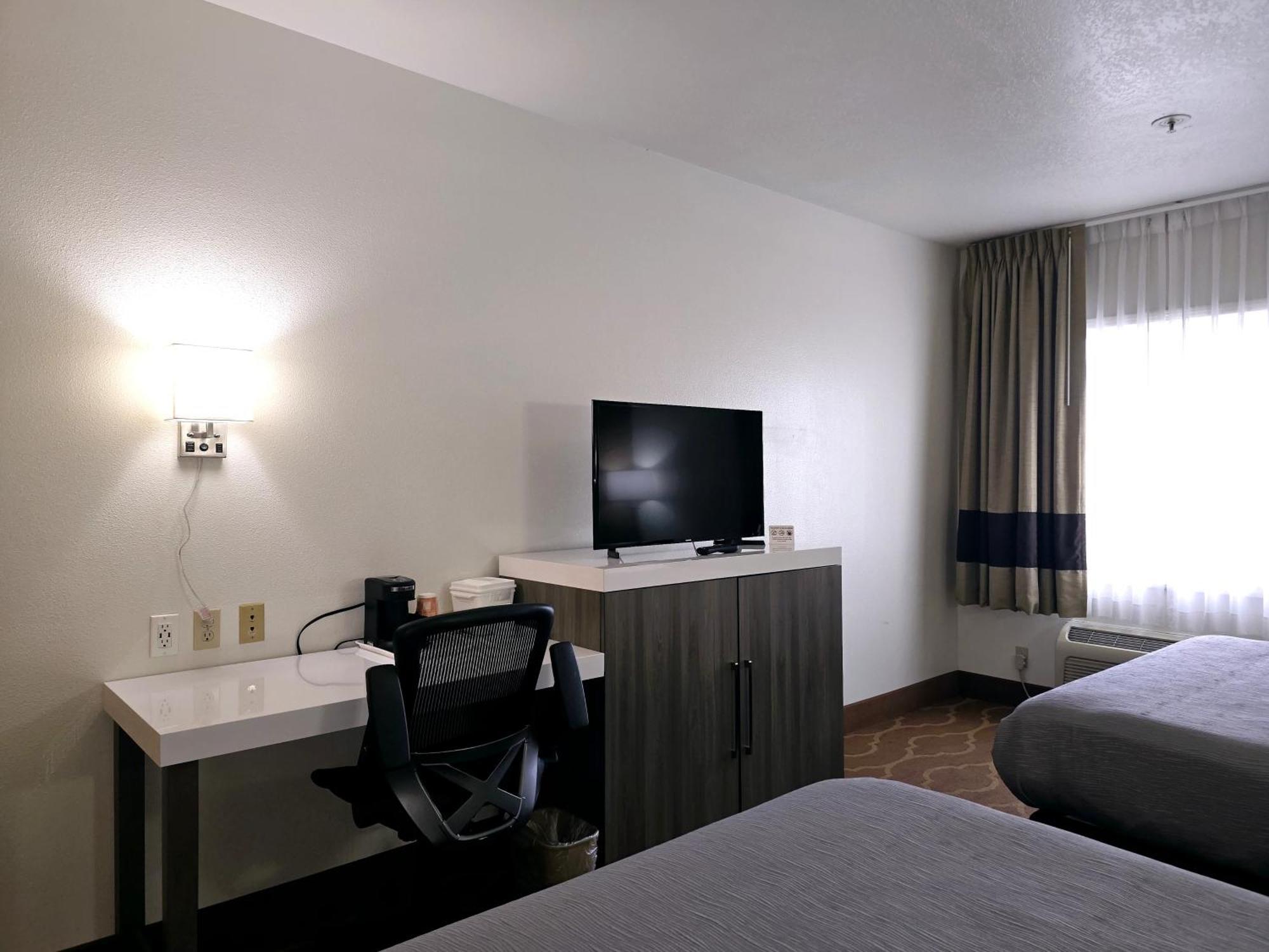 Quality Inn & Suites Longview Kelso Εξωτερικό φωτογραφία